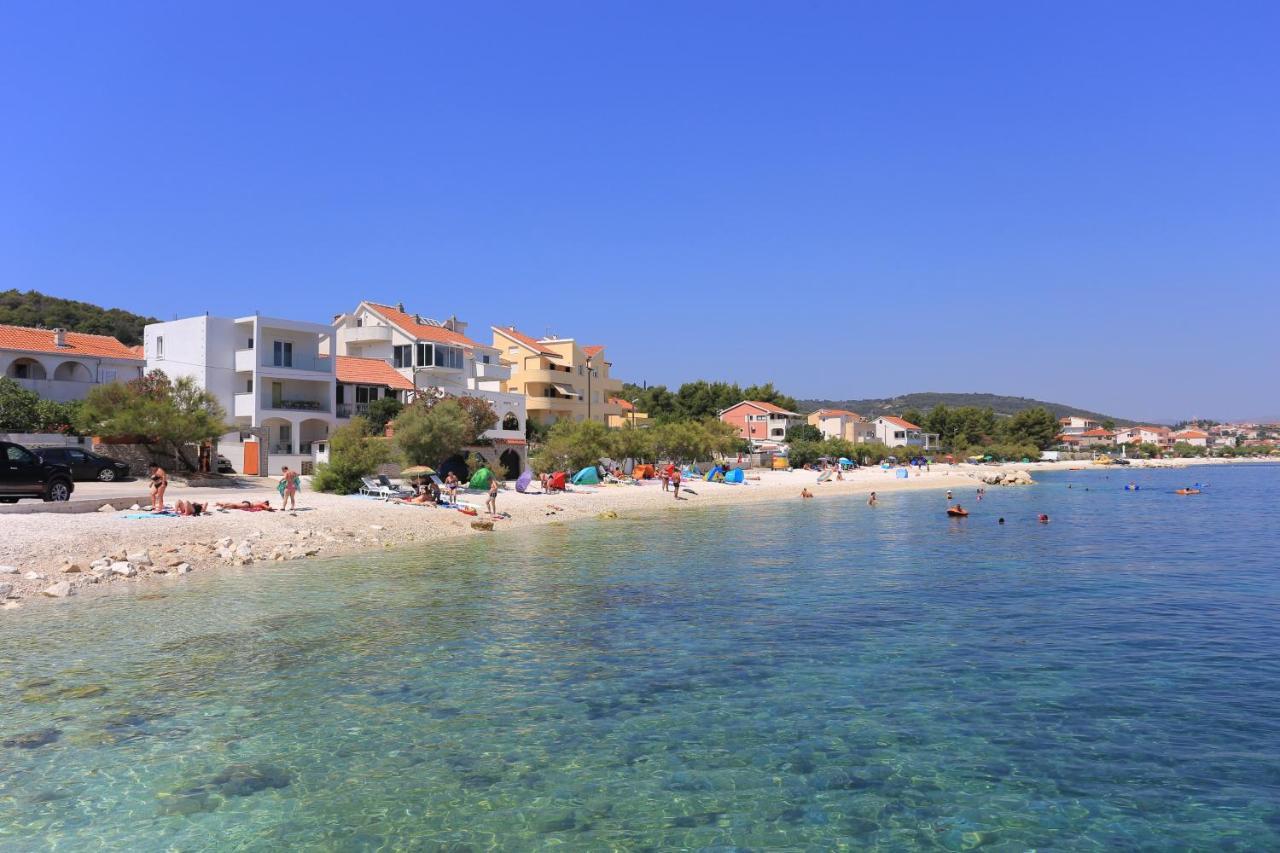 Apartments By The Sea Slatine, Ciovo - 1128 Екстериор снимка