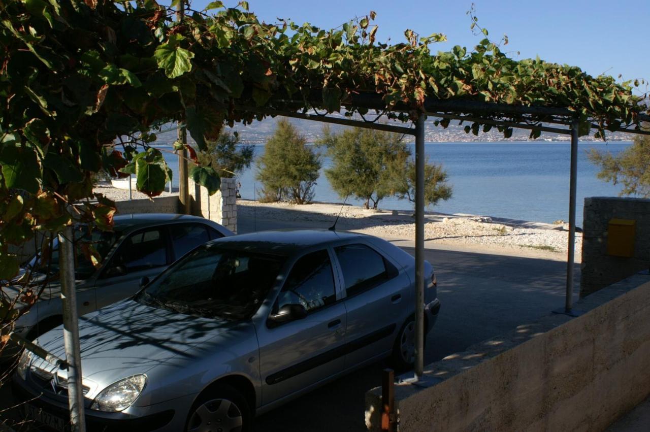 Apartments By The Sea Slatine, Ciovo - 1128 Екстериор снимка
