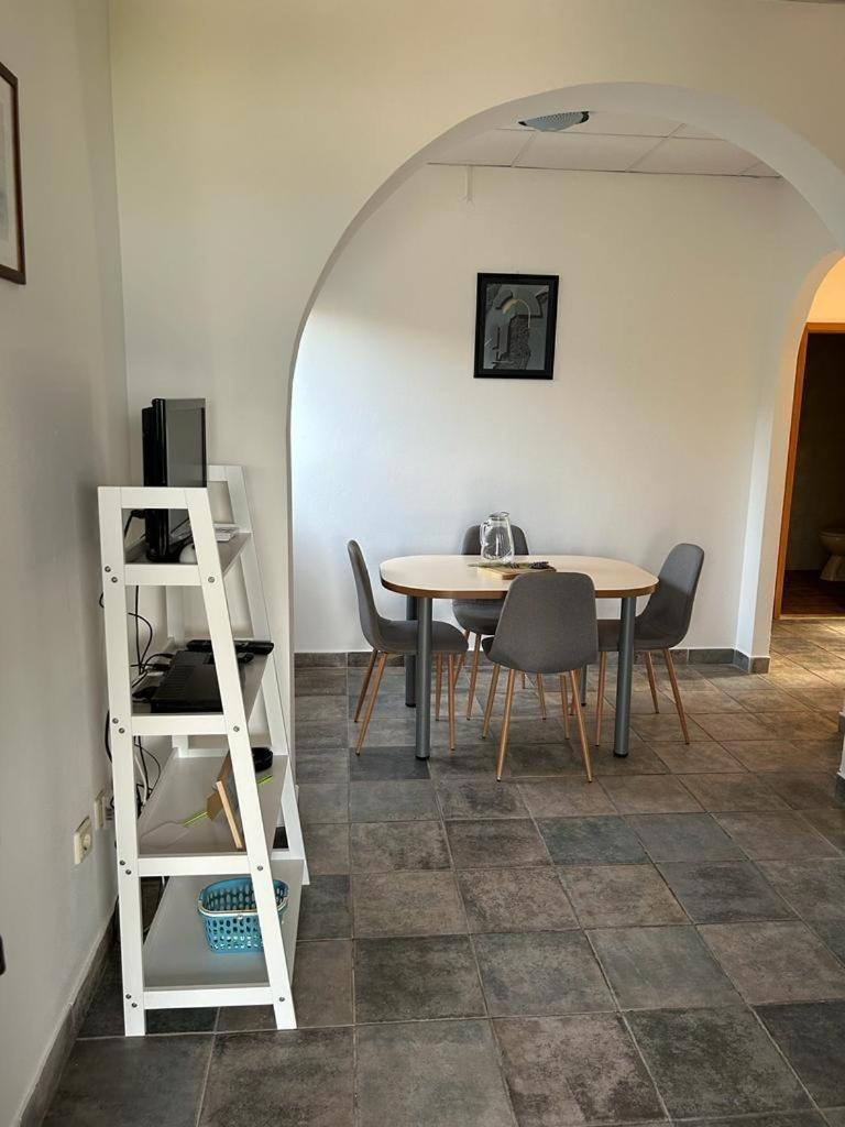 Apartments By The Sea Slatine, Ciovo - 1128 Стая снимка