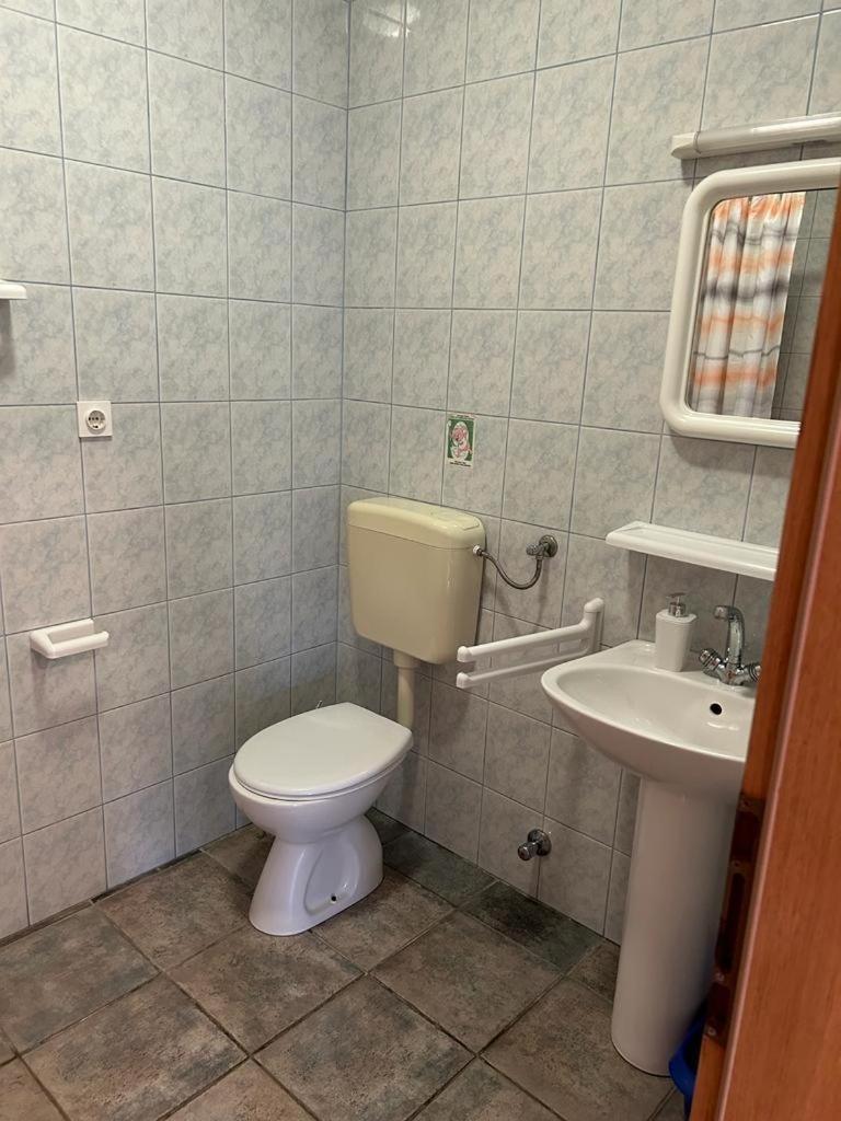 Apartments By The Sea Slatine, Ciovo - 1128 Стая снимка