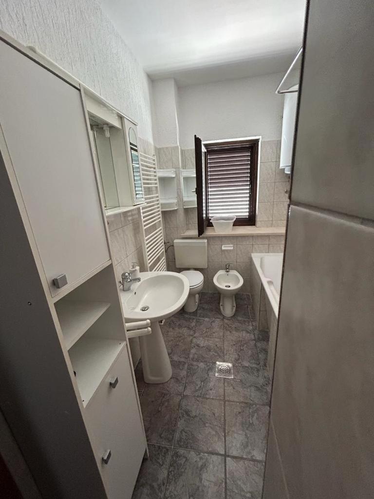 Apartments By The Sea Slatine, Ciovo - 1128 Стая снимка