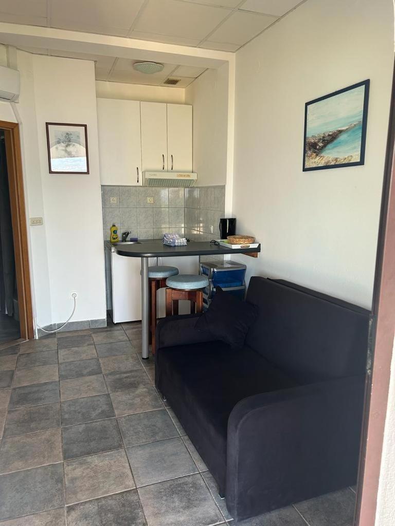 Apartments By The Sea Slatine, Ciovo - 1128 Стая снимка